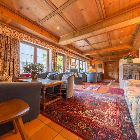 In With One-bedroom 2 *